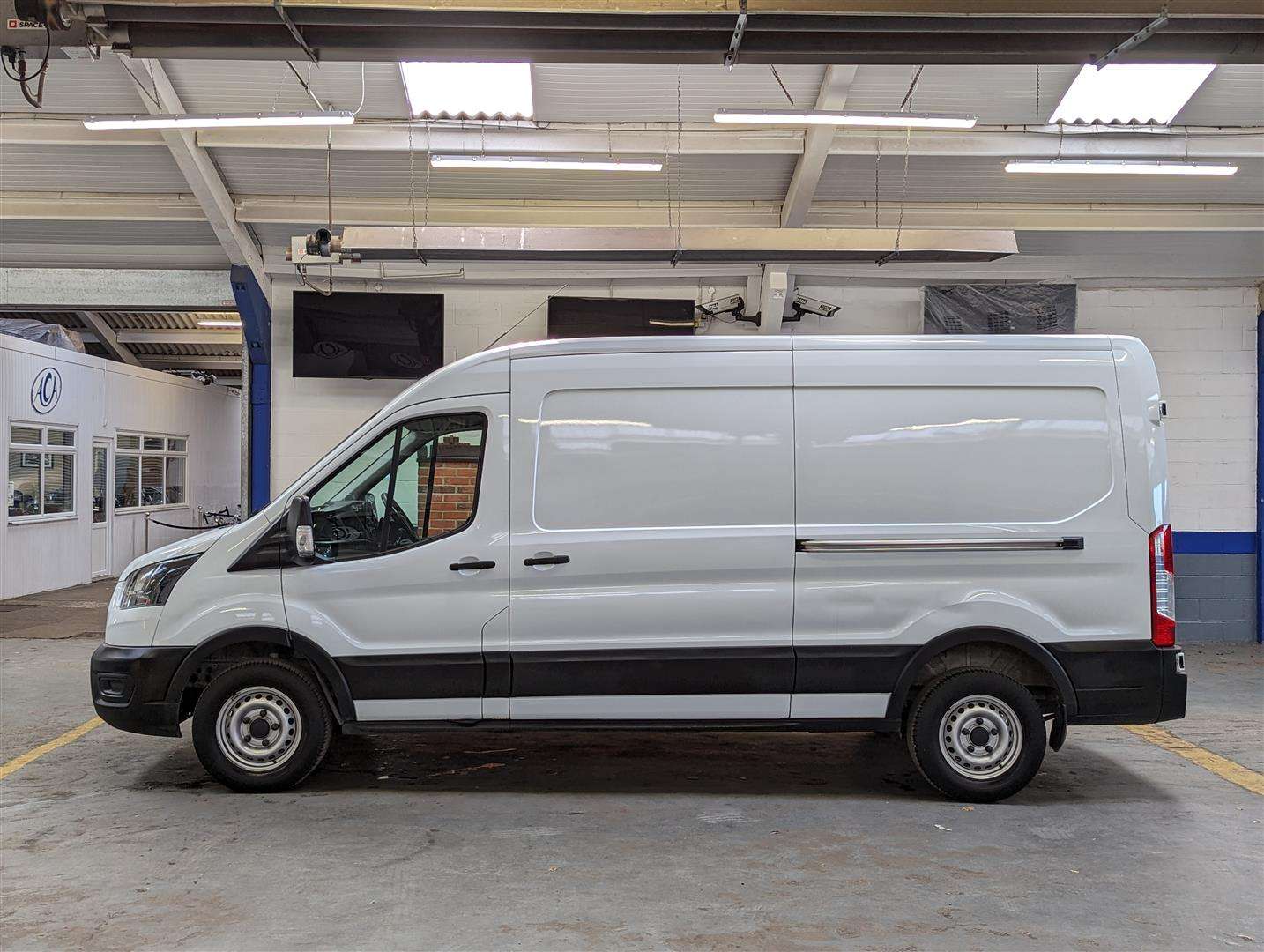 <p>2020 FORD TRANSIT 350 LEADER ECOBLU</p>