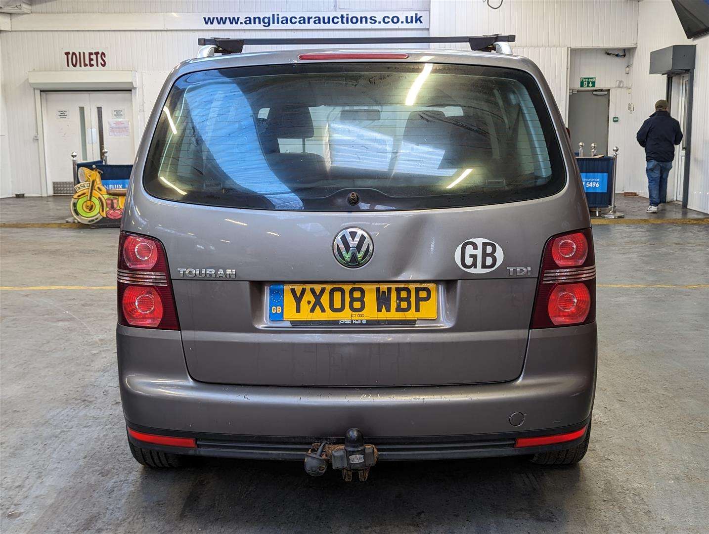 <p>2008 VOLKSWAGEN TOURAN SE TDI 105</p>