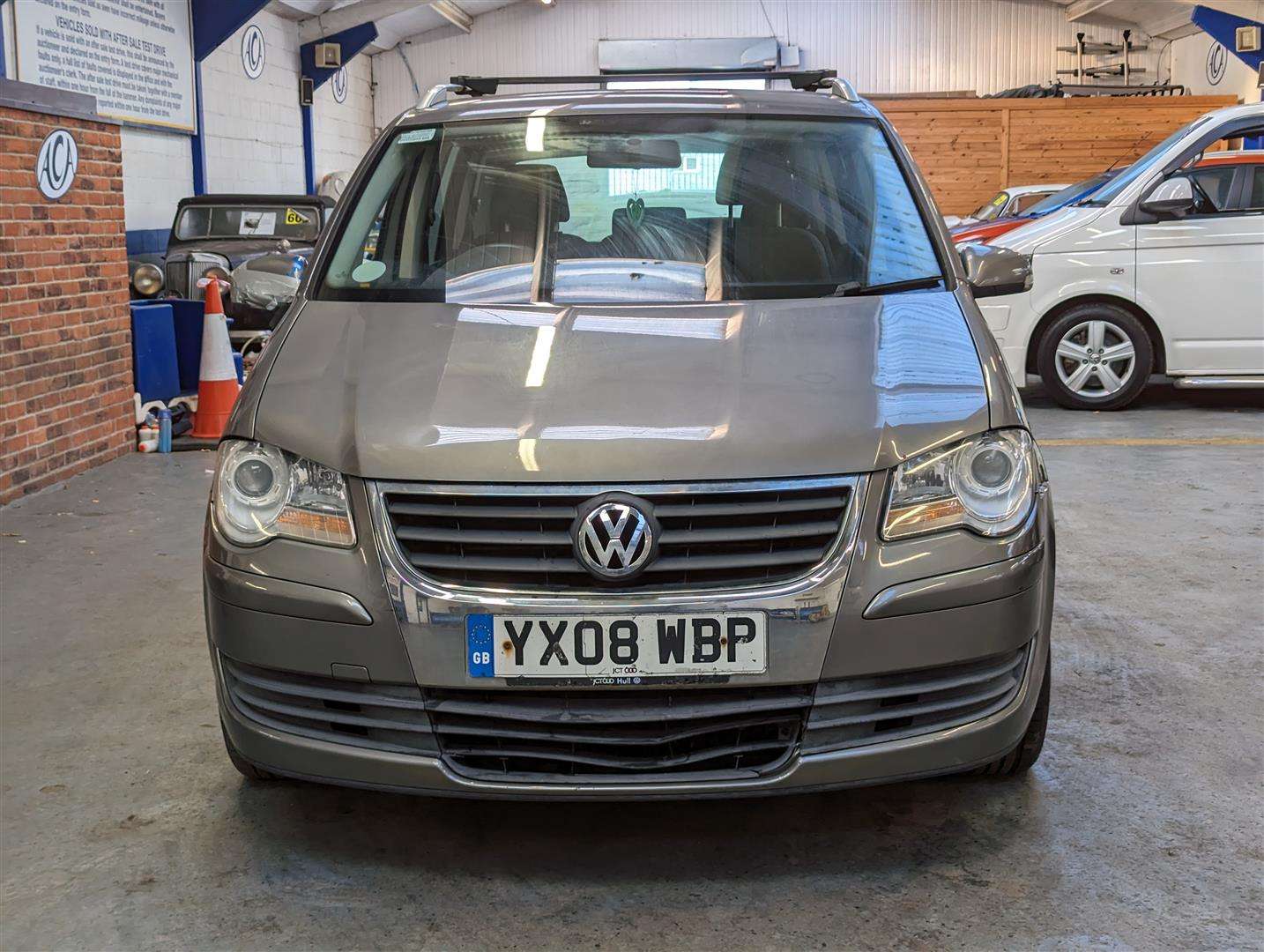 <p>2008 VOLKSWAGEN TOURAN SE TDI 105</p>