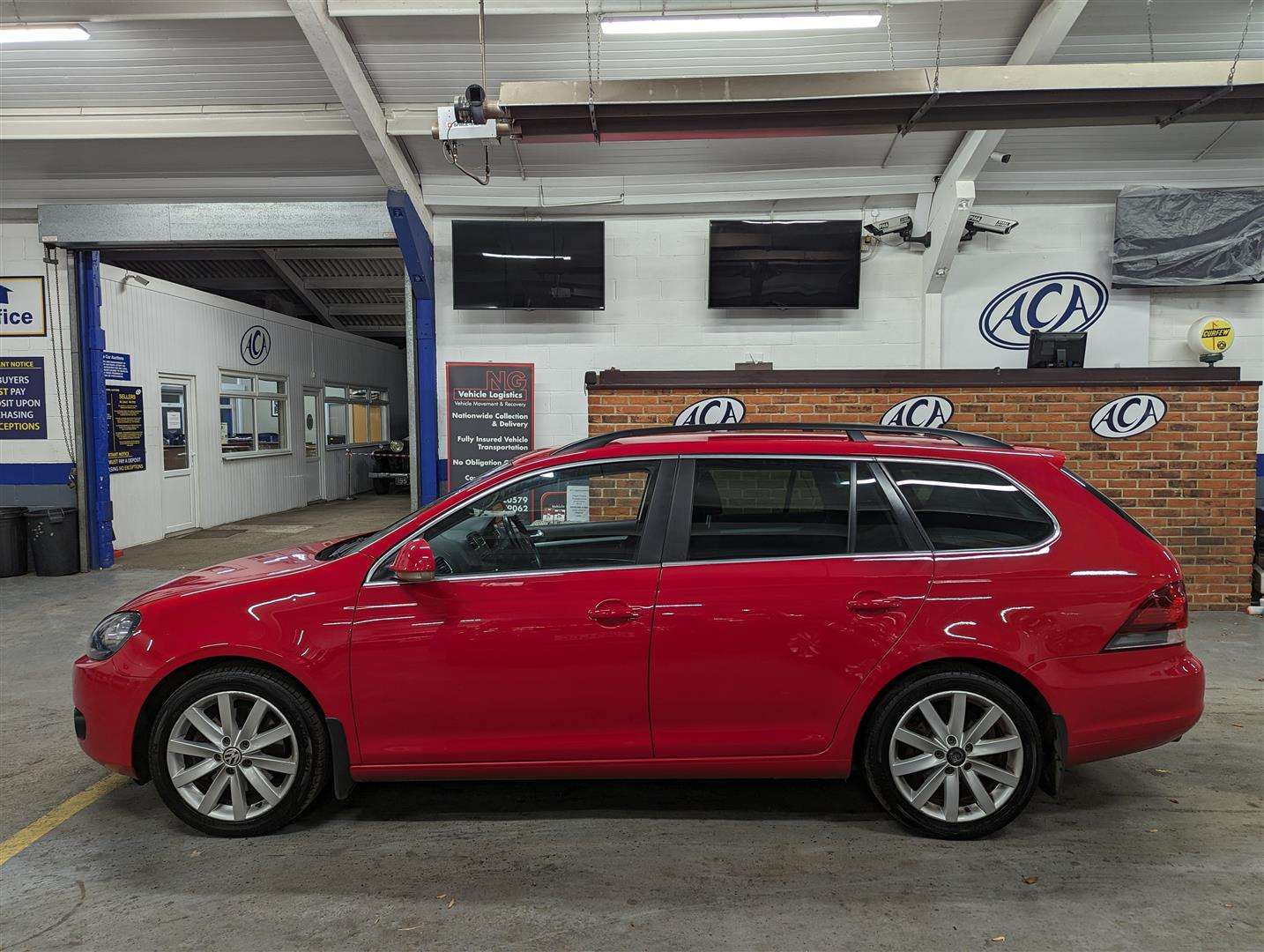 <p>2012 VOLKSWAGEN GOLF SPORTLINE TDI</p>