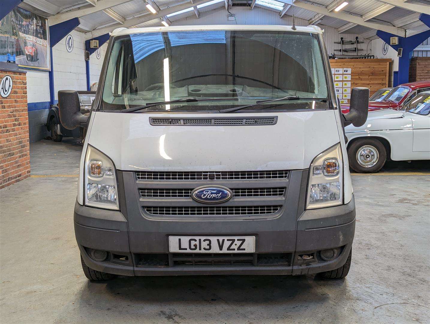 <p>2013 FORD TRANSIT 100 T300 FWD</p>