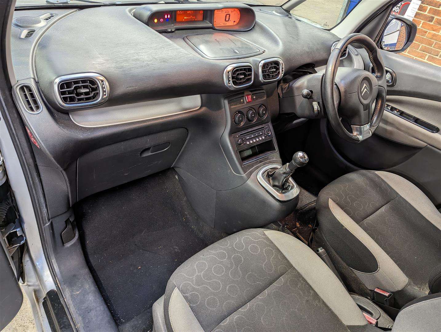 <p>2010 CITROEN C3 PICASSO VTR+ HDI</p>