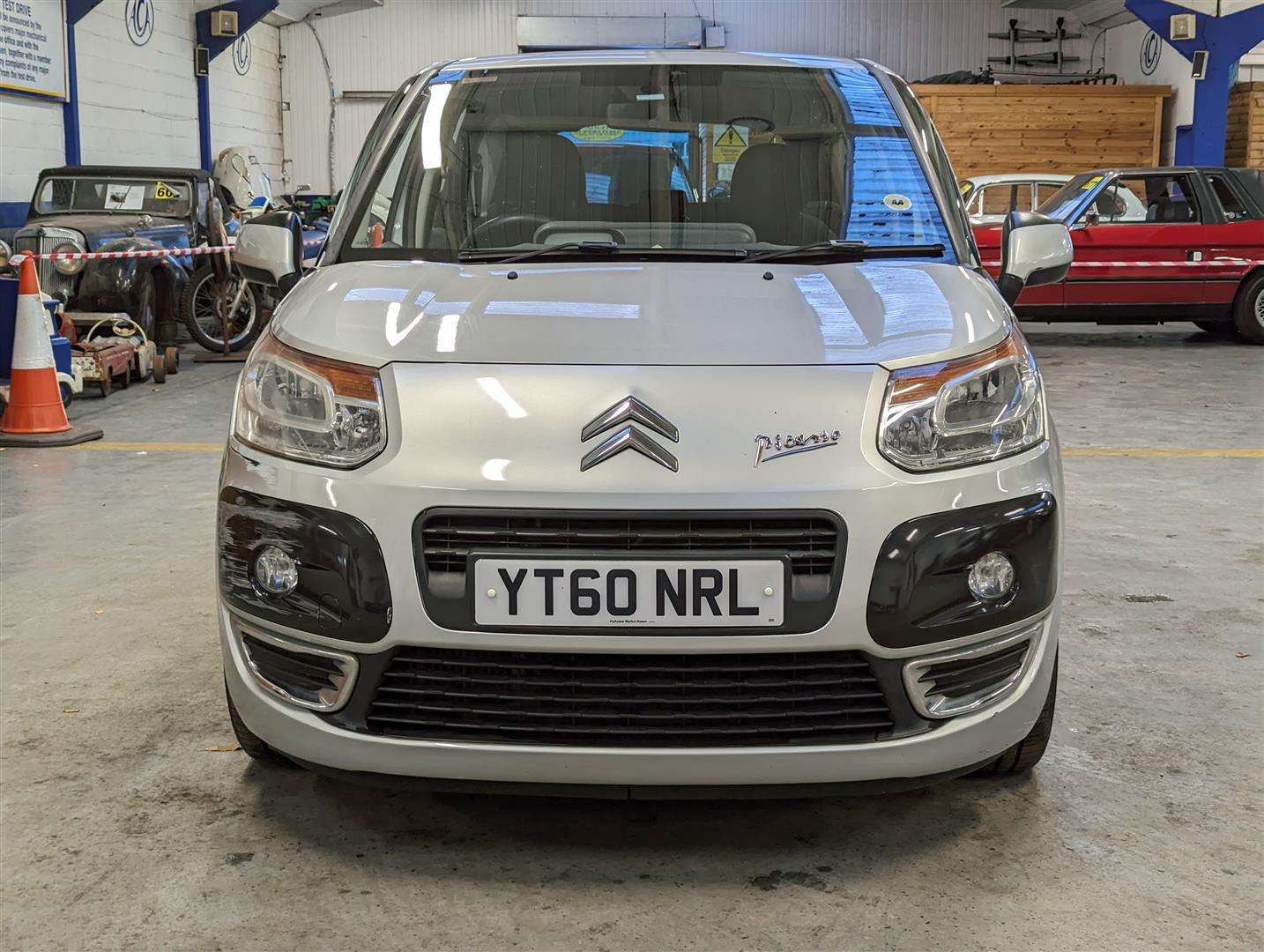 <p>2010 CITROEN C3 PICASSO VTR+ HDI</p>