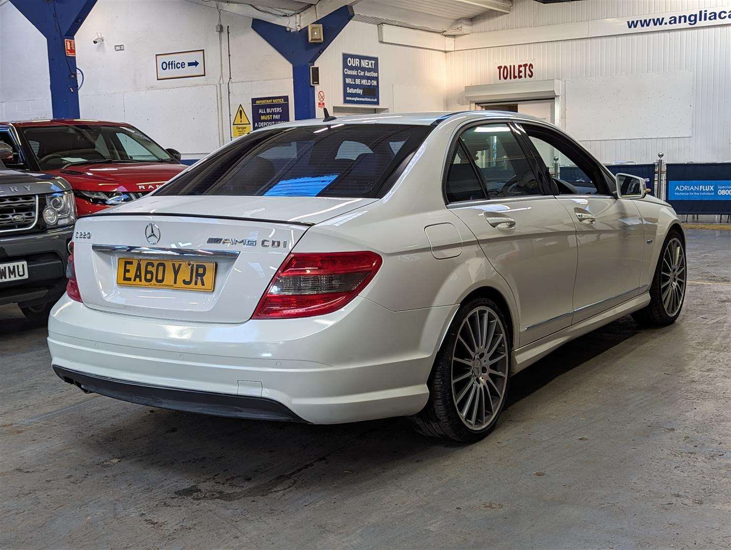 <p>2010 MERCEDES-BENZ C220 BLUEEFF-CY SPORT CDI</p>