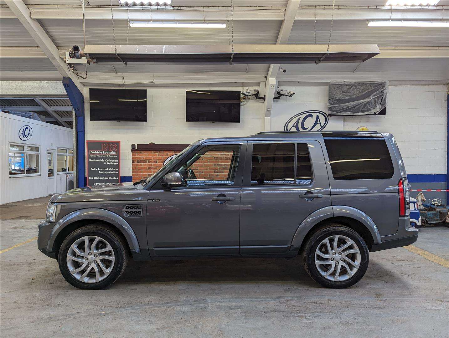 <p>2015 LAND ROVER DISCOVERY XS SDV6 AUTO</p>