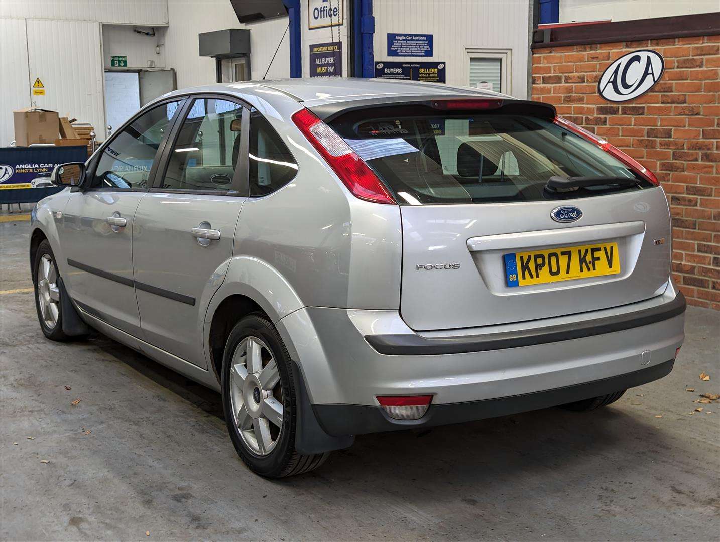 <p>2007 FORD FOCUS LX TDCI 90</p>