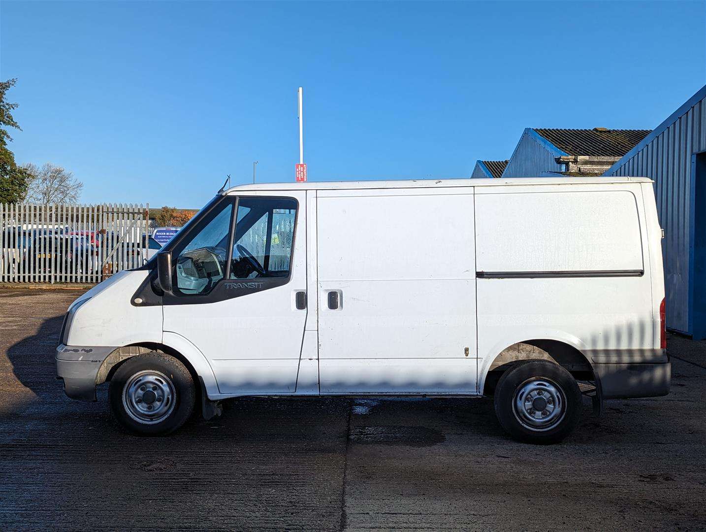 <p>2013 FORD TRANSIT SOLD</p>