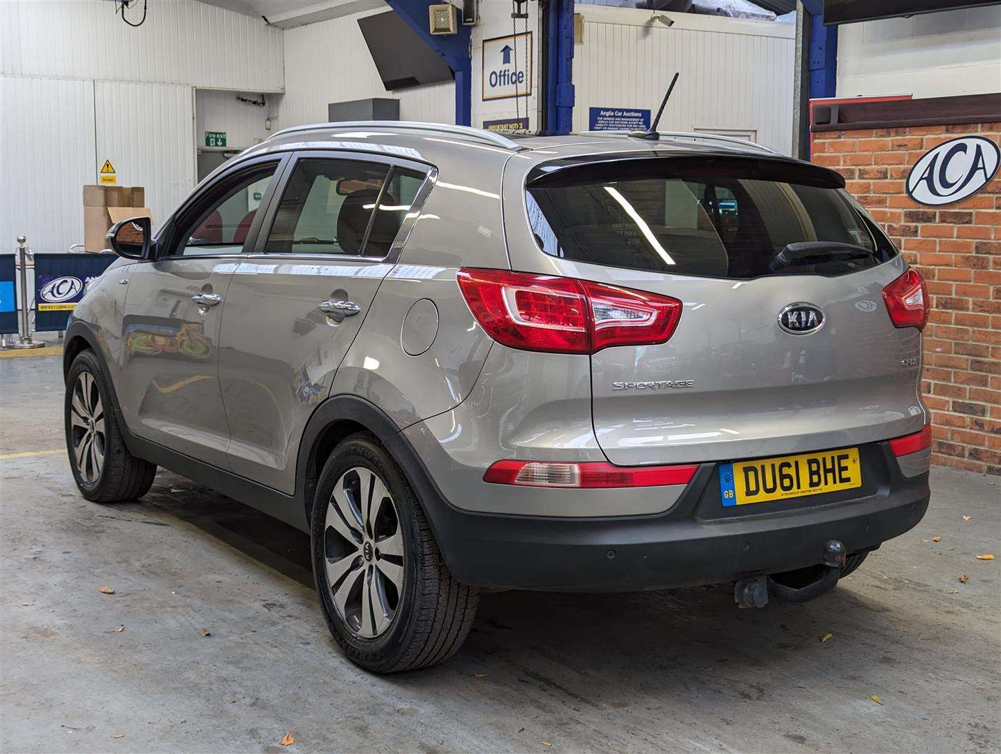 <p>2012 KIA SPORTAGE KX-3 SAT NAV CRD</p>