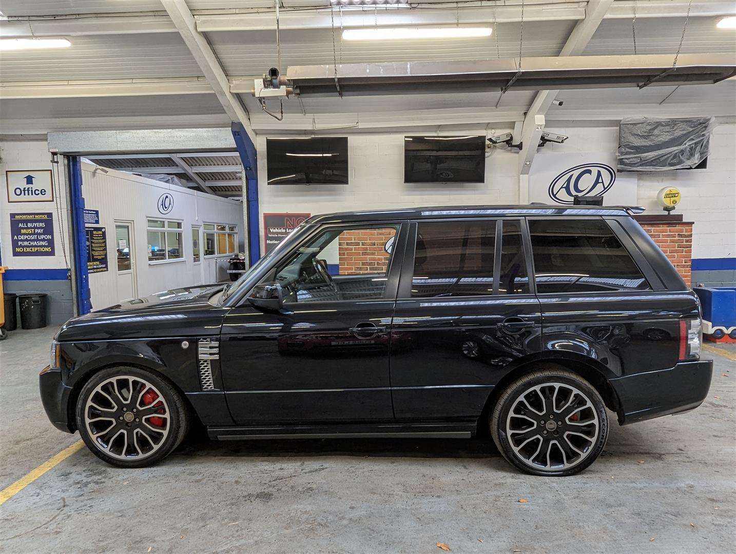 <p>2011 LAND ROVER RANGE ROVER AUTOB TDV8 AUTO</p>