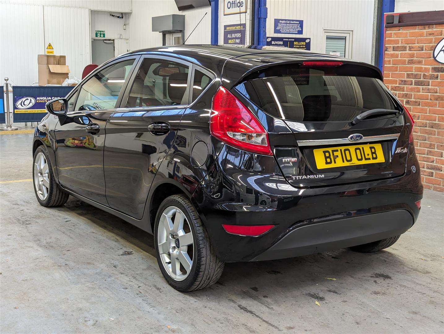 <p>2010 FORD FIESTA TITANIUM 90 TDCI</p>