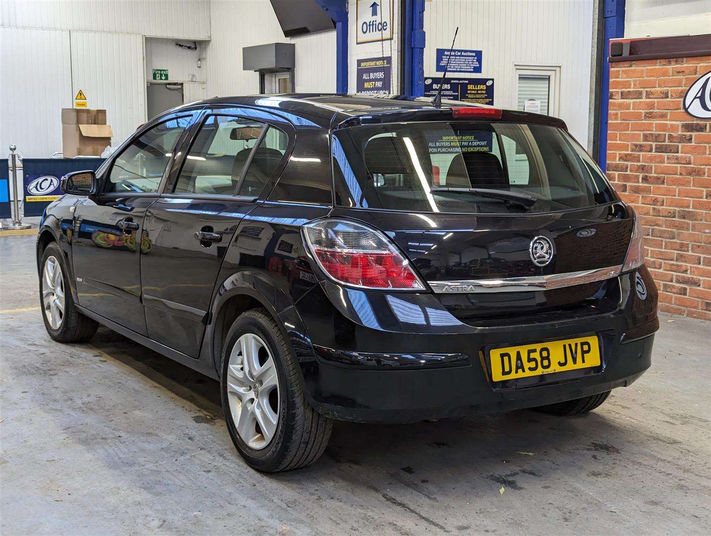 <p>2009 VAUXHALL ASTRA CLUB</p>