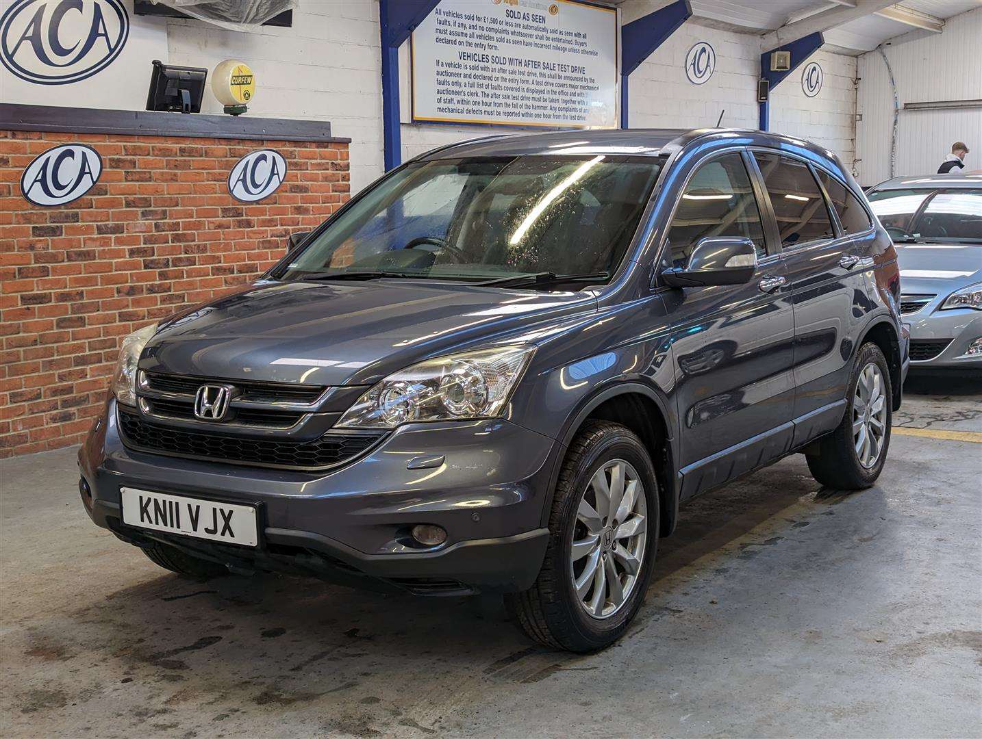 <p>2011 HONDA CR-V ES I-DTEC</p>