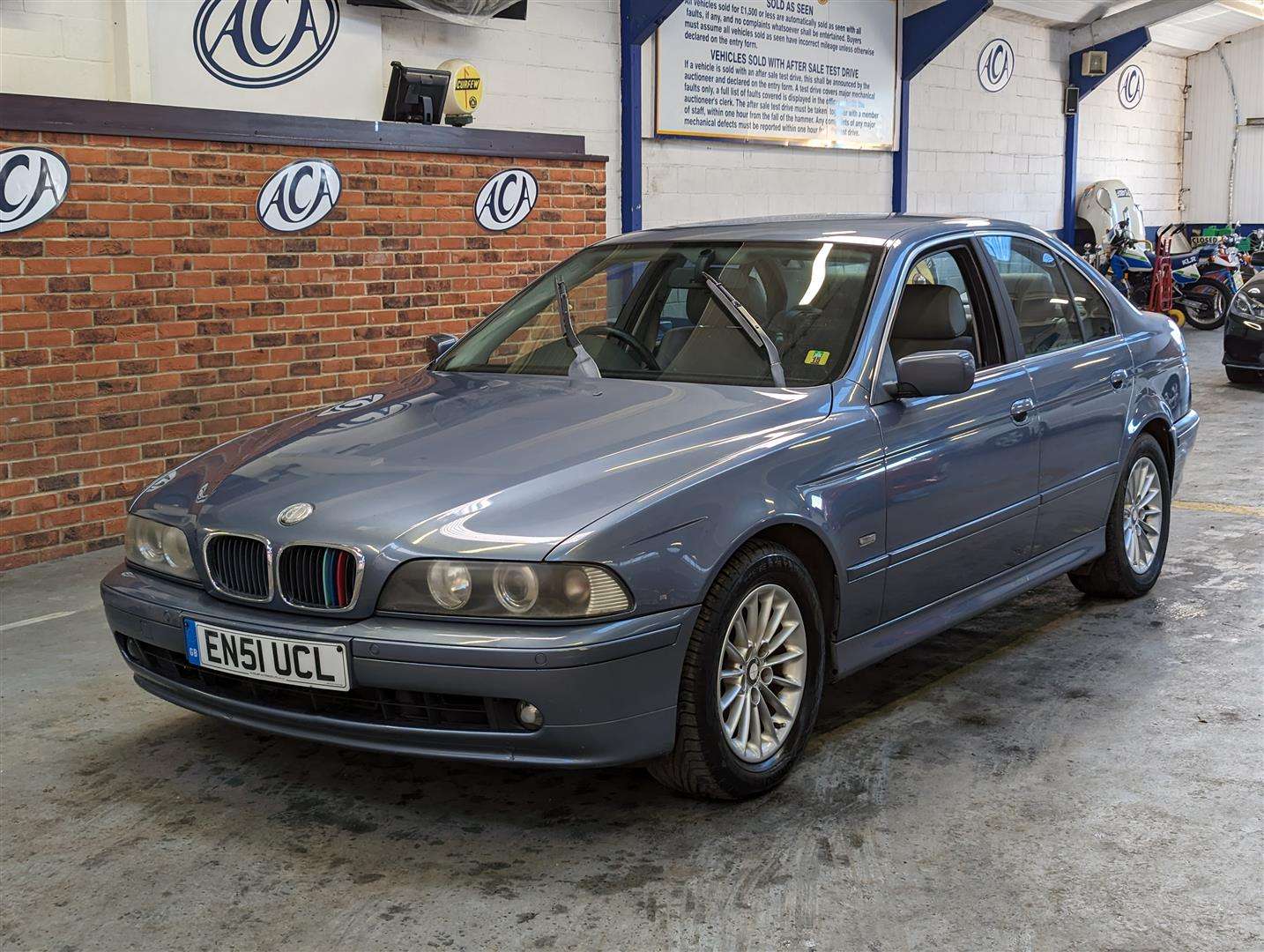 <p>2001 BMW 525I SE AUTO</p>