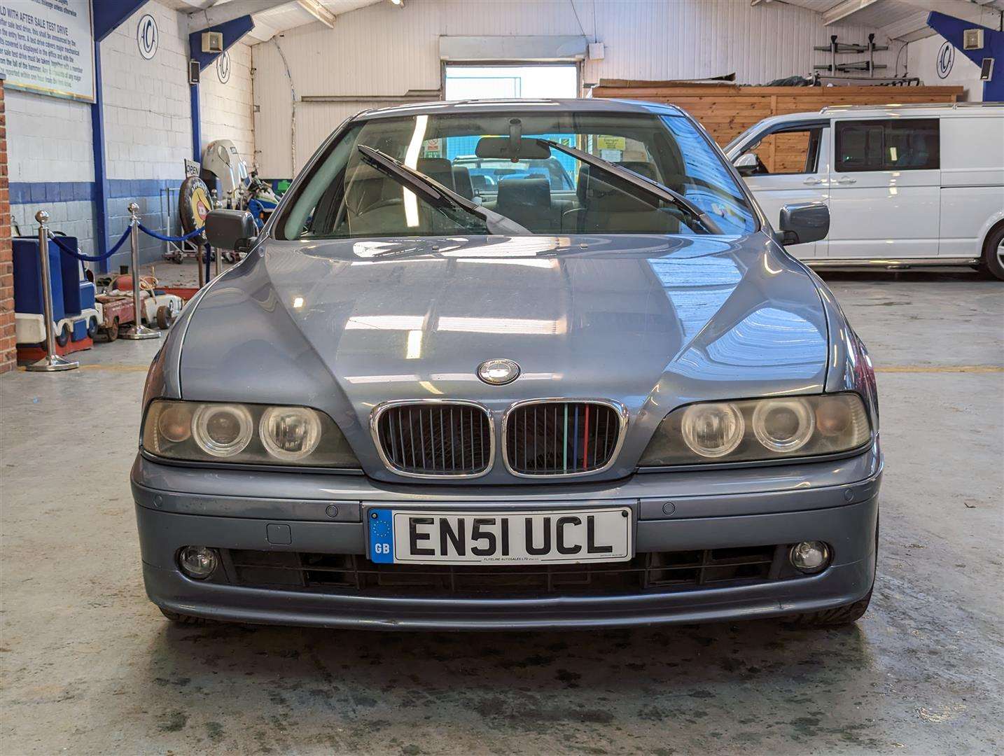 <p>2001 BMW 525I SE AUTO</p>