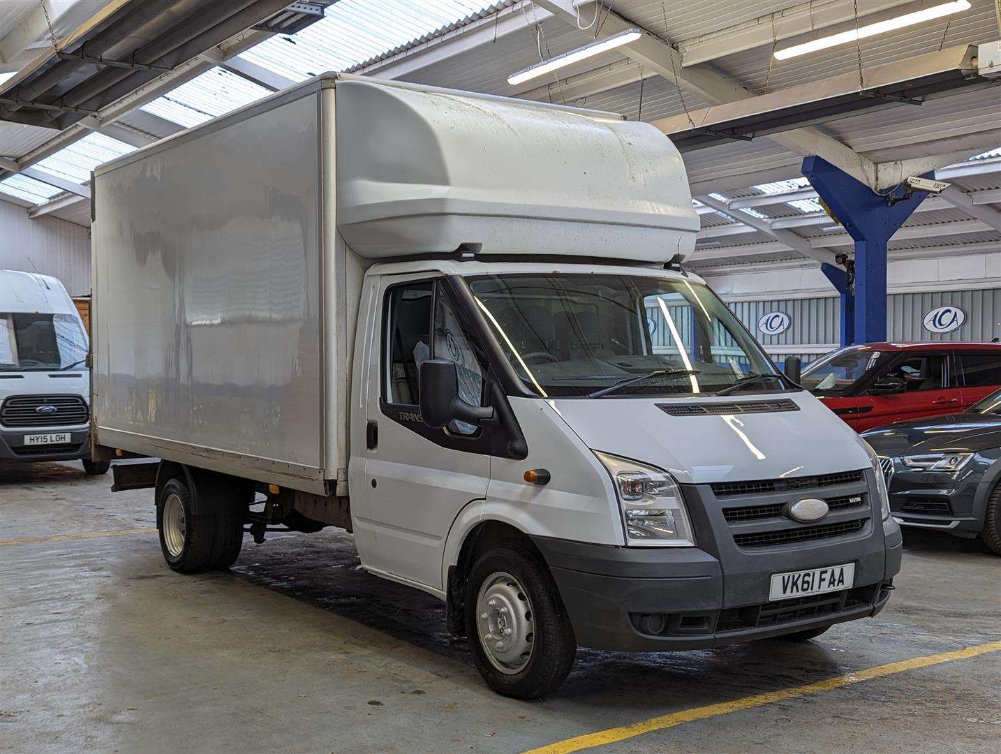 <p>2011 FORD TRANSIT 115 T350L RWD</p>