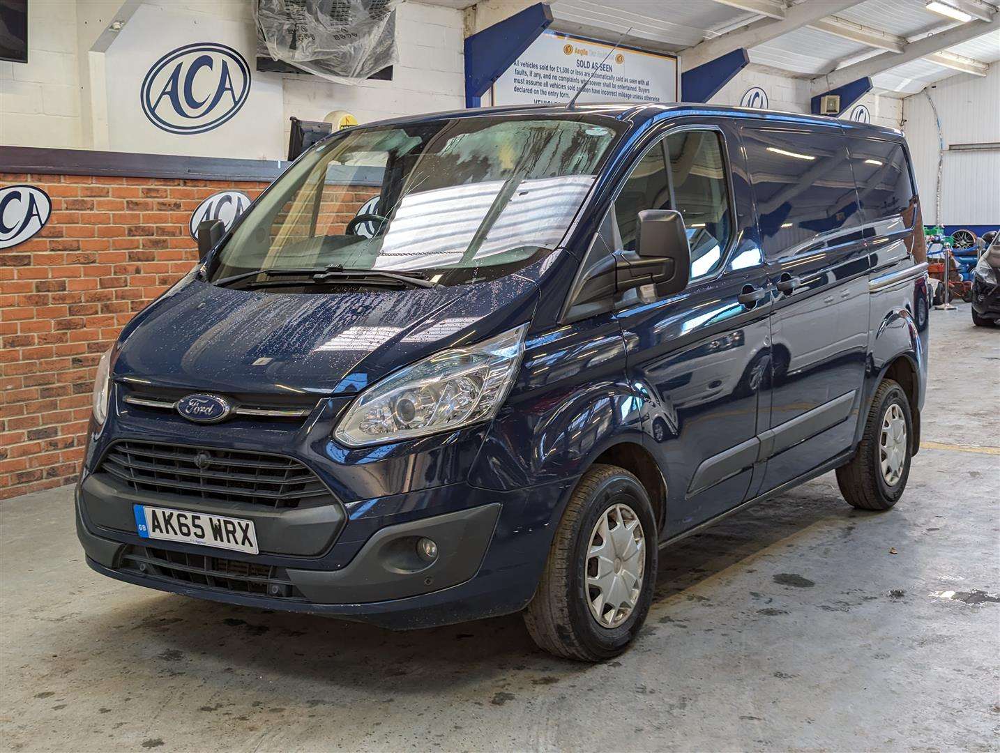 <p>2015 FORD TRANSIT CUSTOM 290 TREND E-TEC</p>