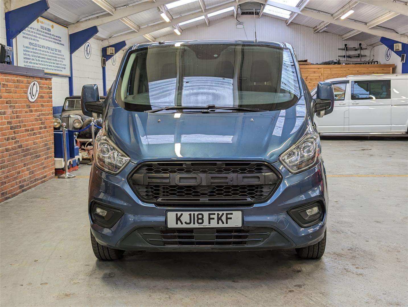 <p>2018 FORD TRANSIT CUSTOM 300 LIMITED</p>