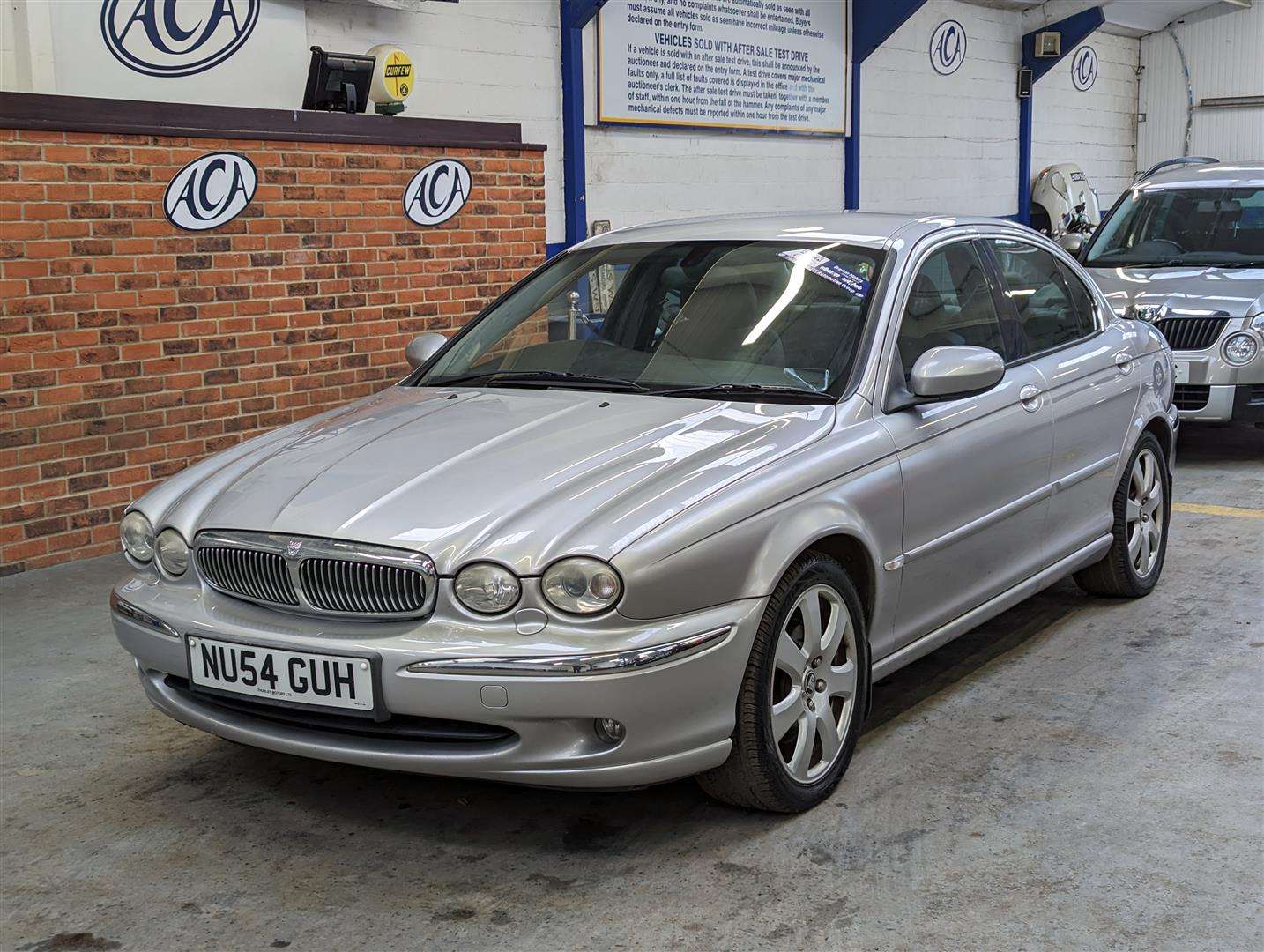 <p>2004 JAGUAR X-TYPE V6 SE AUTO</p>