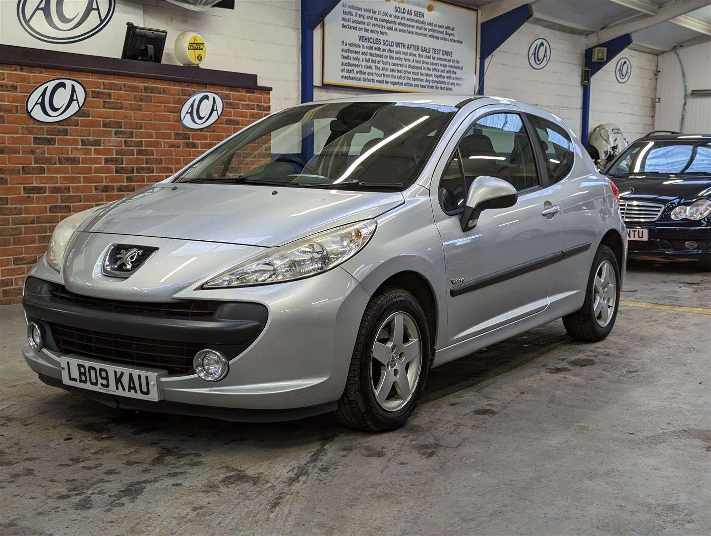 <p>PEUGEOT 207 VERVE</p>