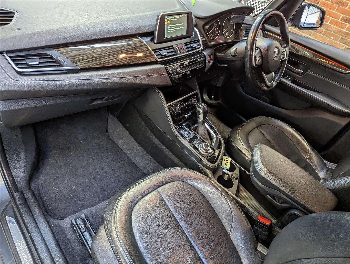 <p>2015 BMW 218D LUXURY AUTO</p>