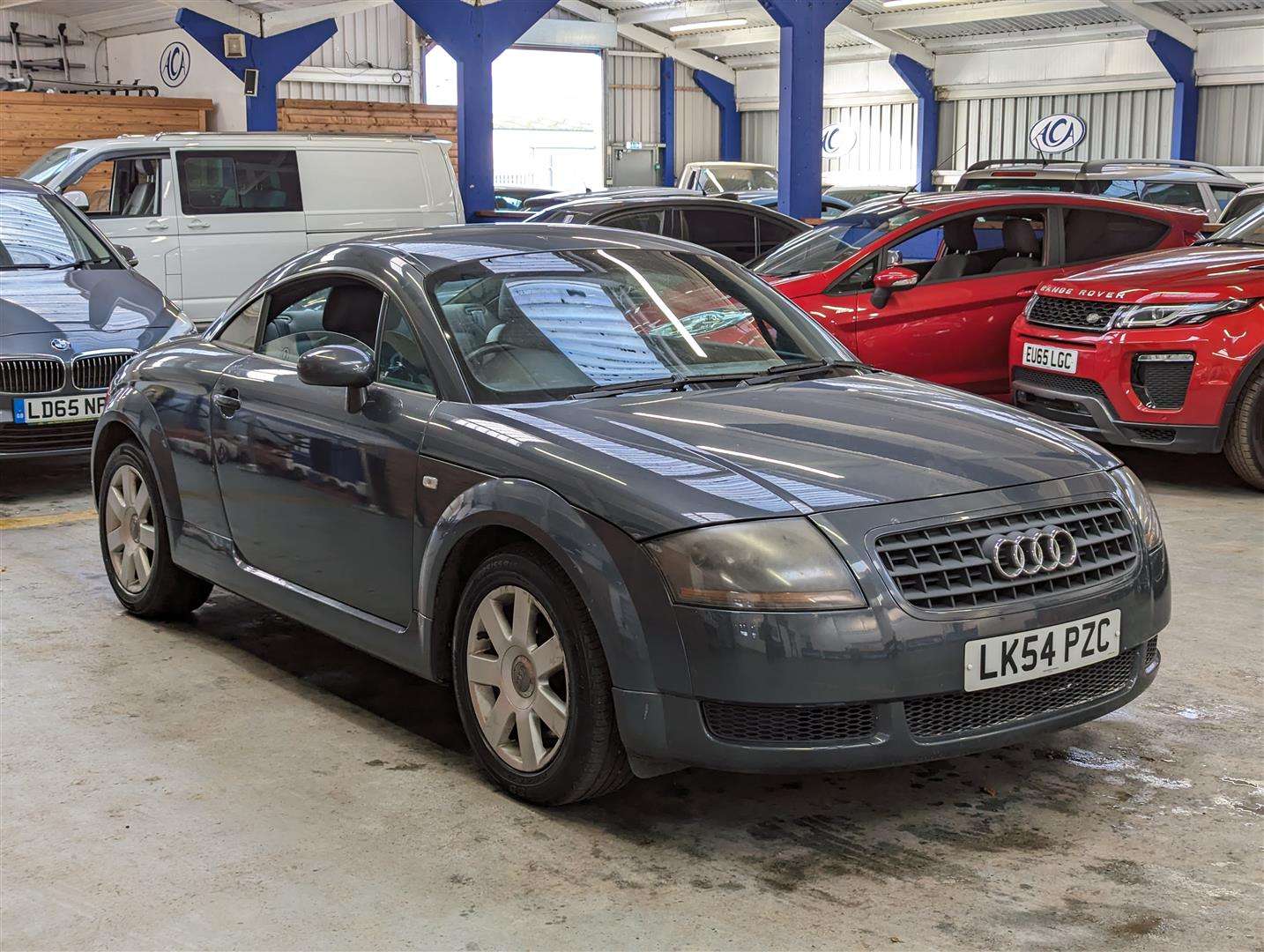 <p>2004 AUDI TT AUTO</p>