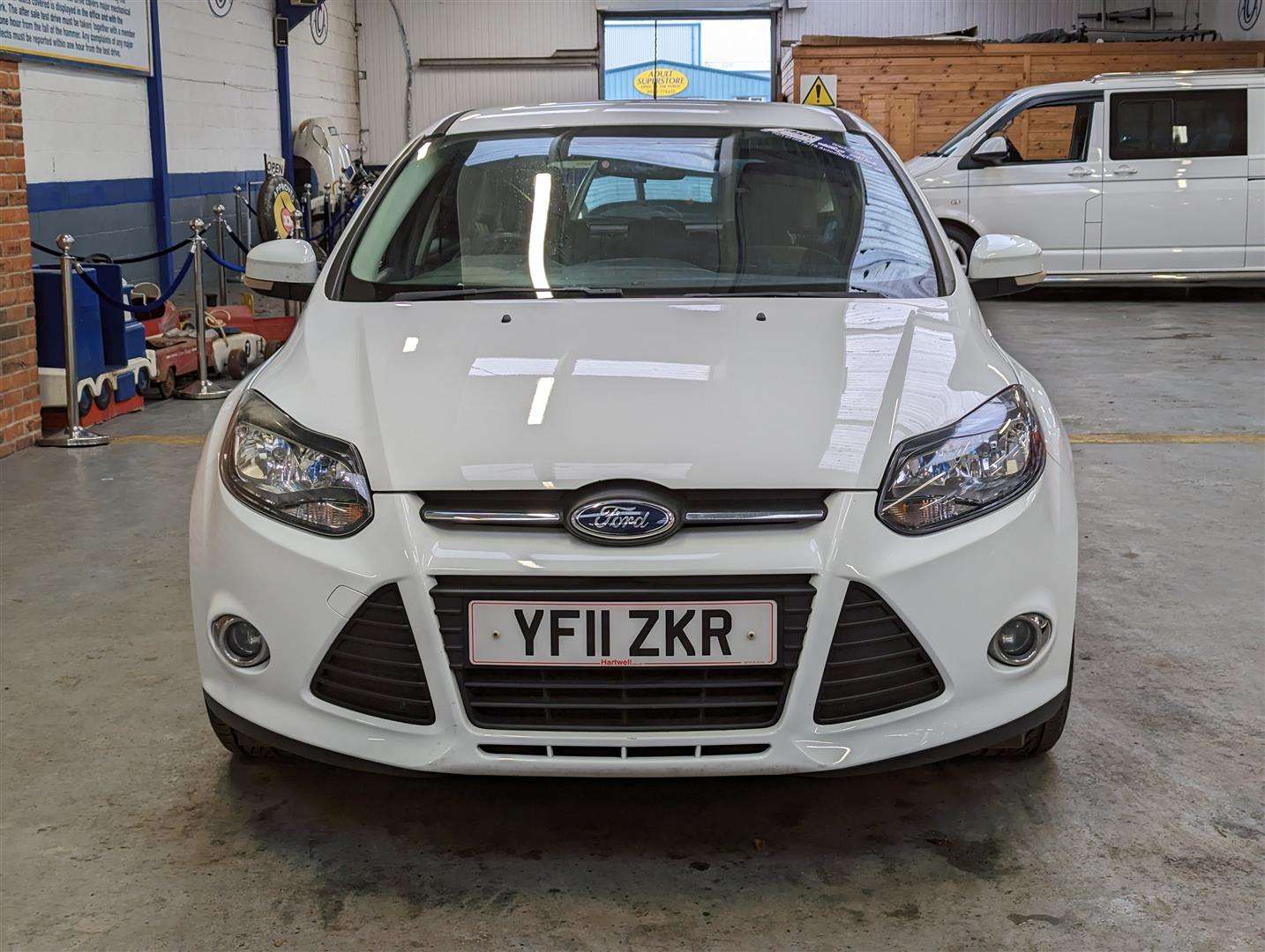 <p>2011 FORD FOCUS ZETEC 125</p>