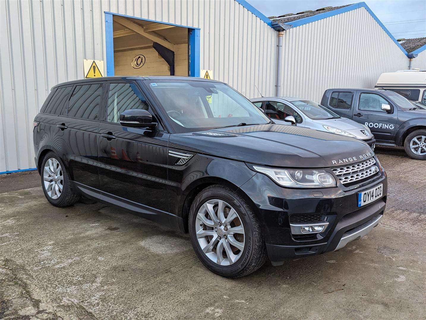 <p>2014 LAND ROVER RANGE ROVER SPORT HSE SDV</p>