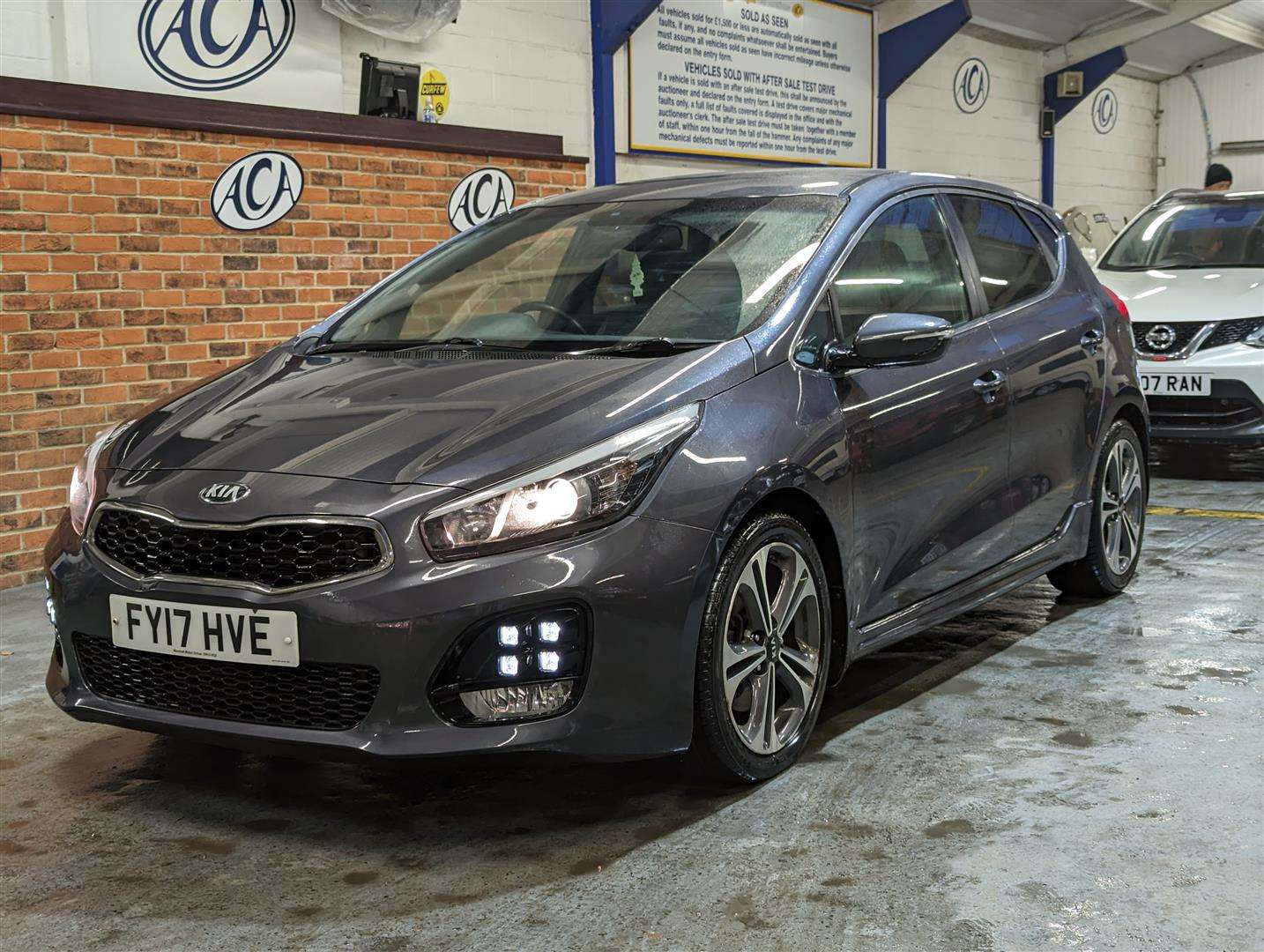 <p>2017 KIA CEED GT-LINE ISG CRDI</p>