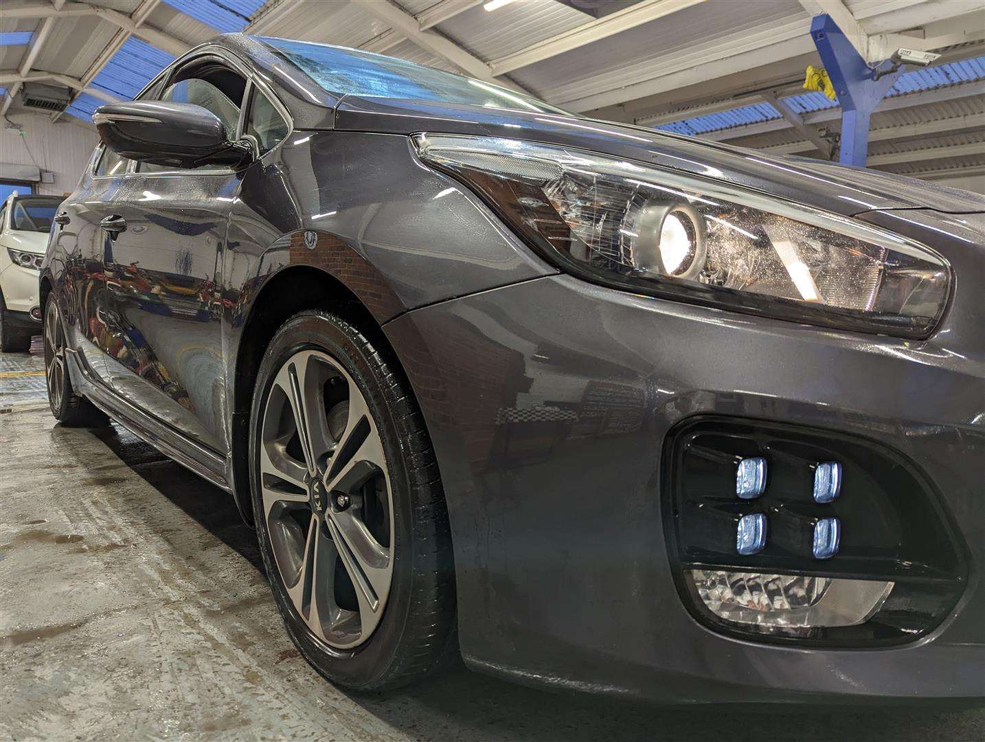 <p>2017 KIA CEED GT-LINE ISG CRDI</p>