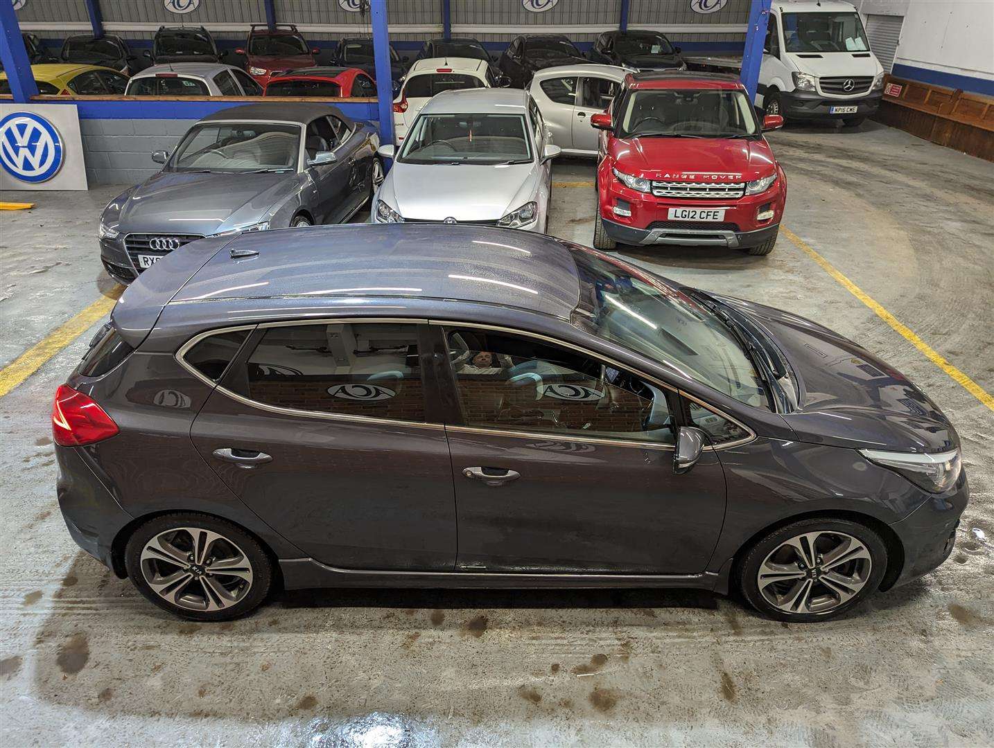 <p>2017 KIA CEED GT-LINE ISG CRDI</p>