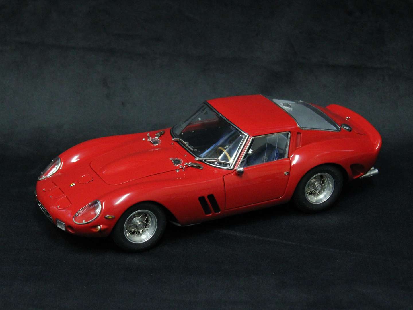 <p>1962 CMC Ferrari 250 GTO model</p>