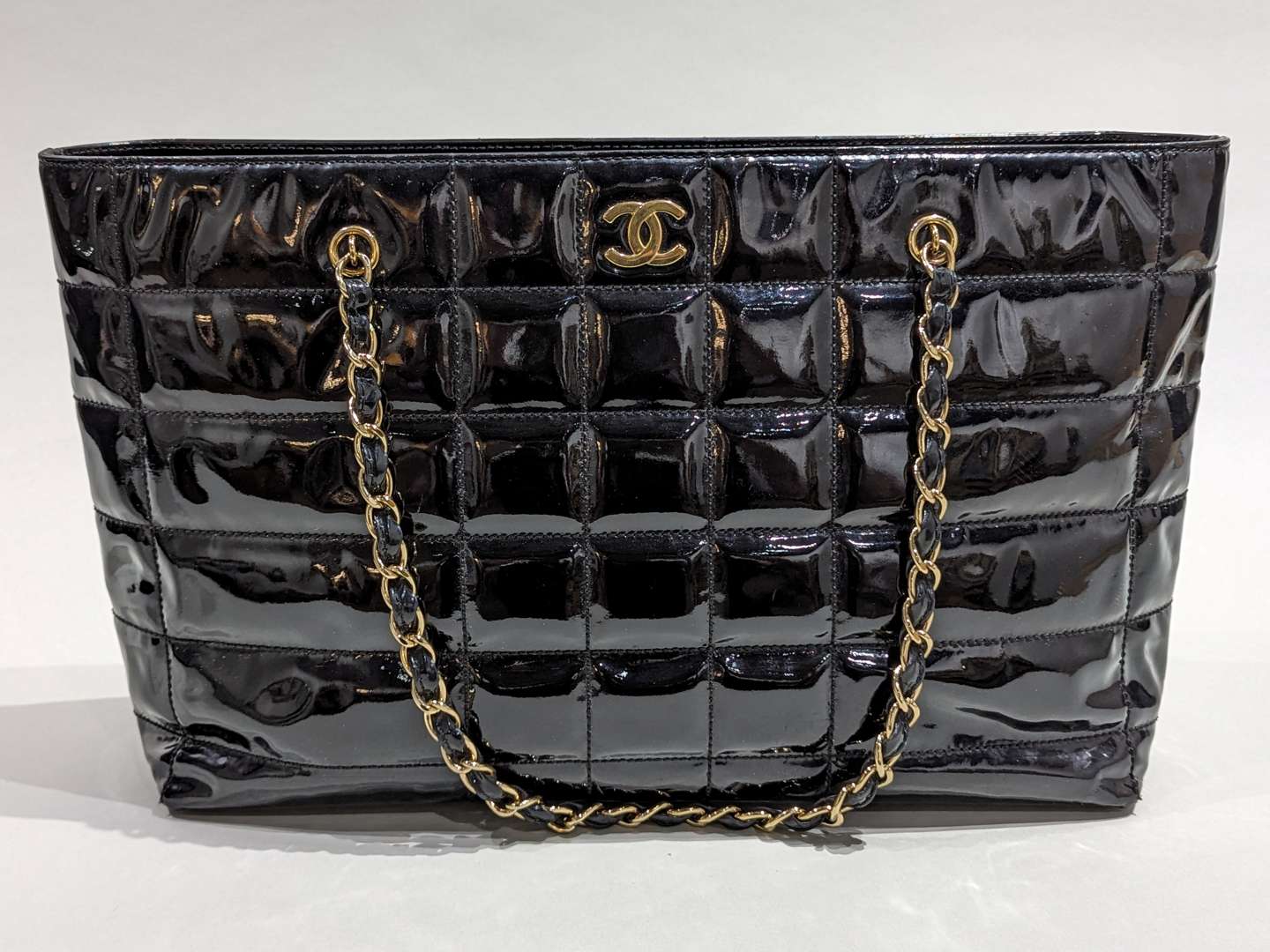 Lot - Chanel Quilted Patent Leather Box Bag