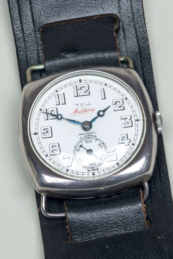 <p>Rolex vintage military watch</p>