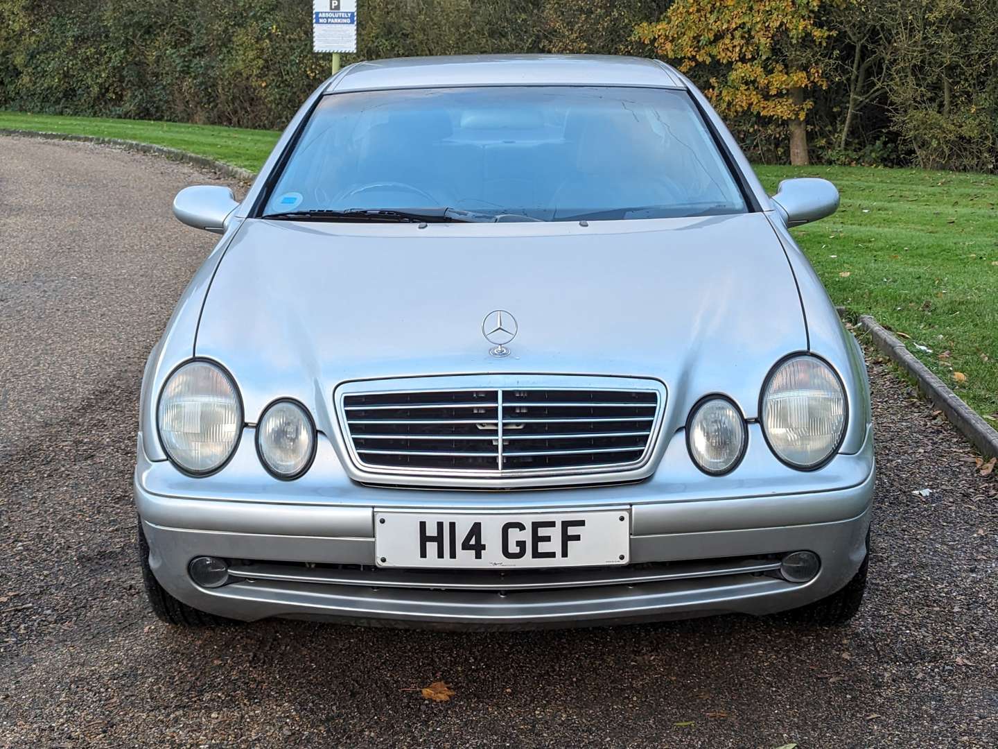 <p>1999 MERCEDES CLK 320 SPORT AUTO&nbsp;</p>