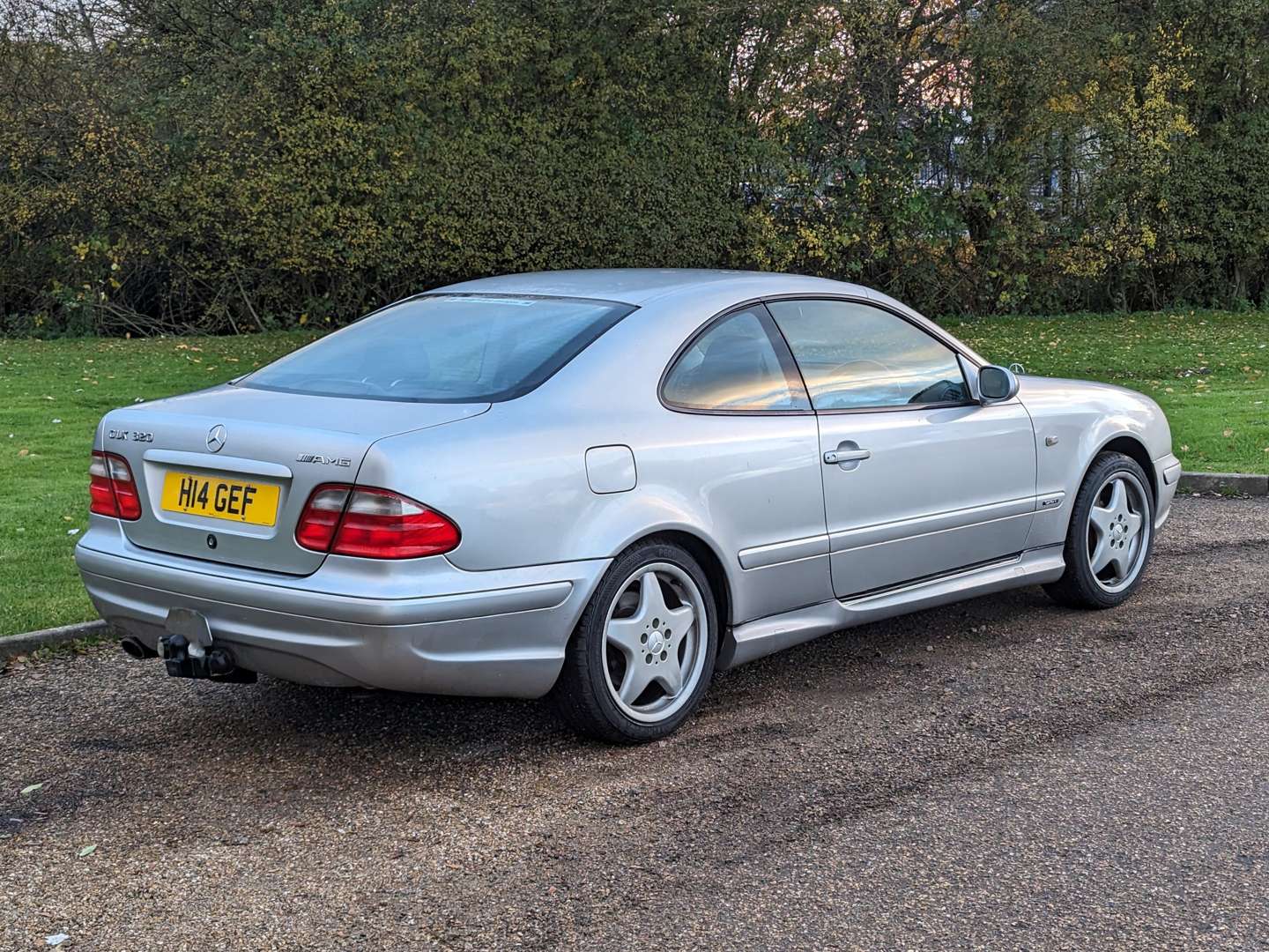 <p>1999 MERCEDES CLK 320 SPORT AUTO&nbsp;</p>