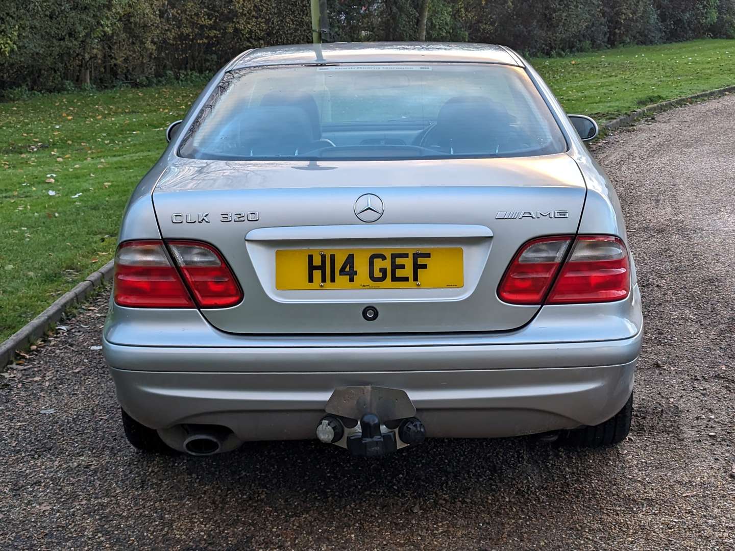 <p>1999 MERCEDES CLK 320 SPORT AUTO&nbsp;</p>