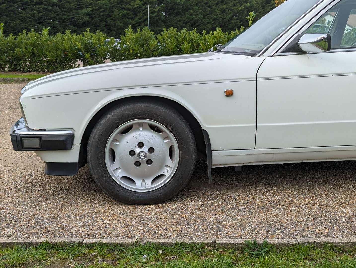 <p>1991 JAGUAR SOVEREIGN 4.0 AUTO&nbsp;</p>