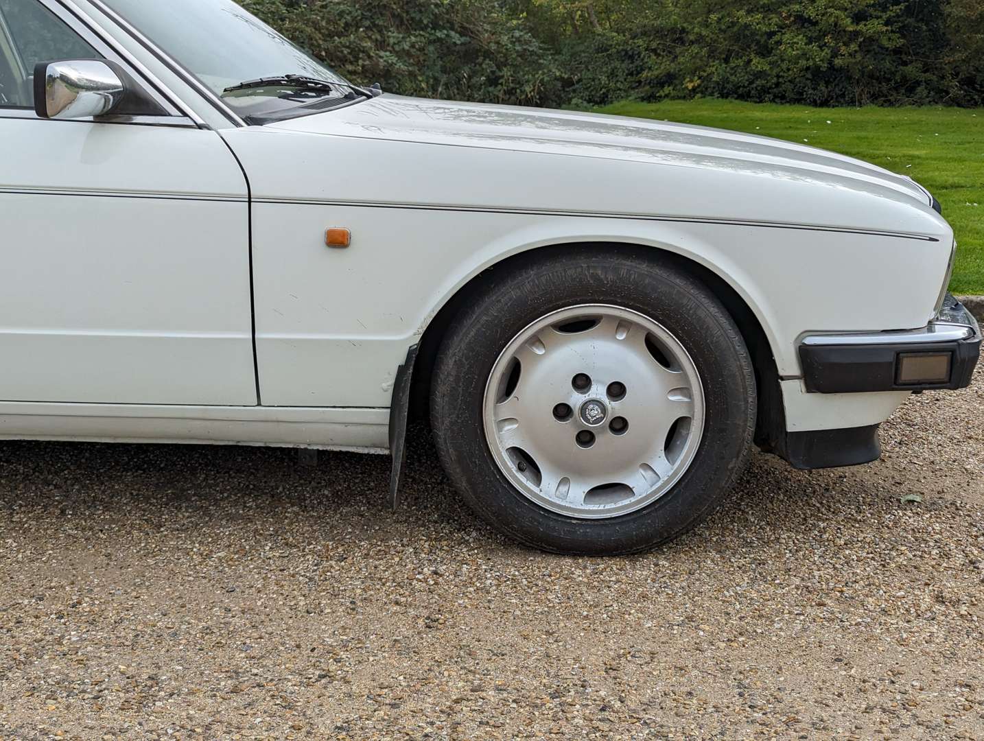 <p>1991 JAGUAR SOVEREIGN 4.0 AUTO&nbsp;</p>