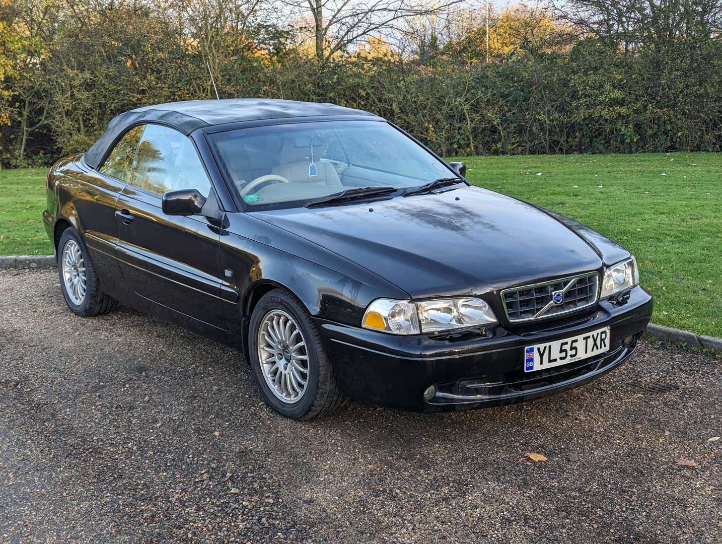 <p>2006 VOLVO C70 T AUTO&nbsp;</p>