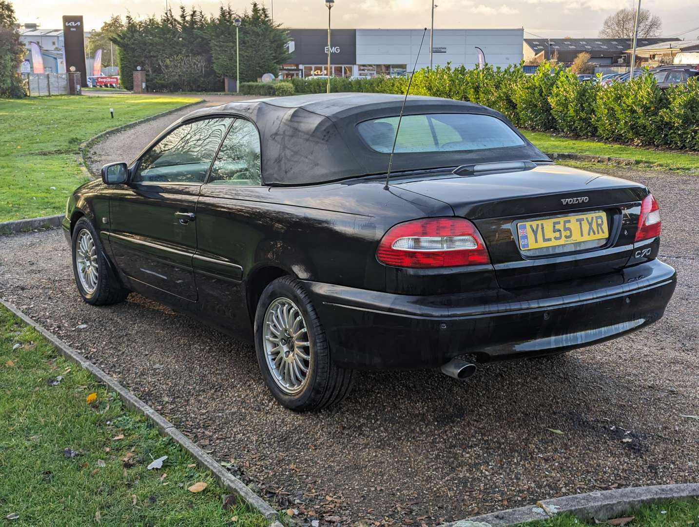 <p>2006 VOLVO C70 T AUTO&nbsp;</p>