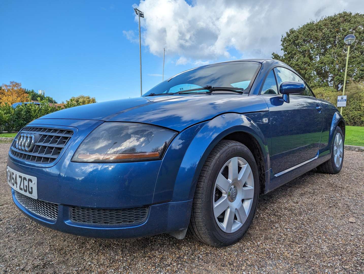 <p>2004 AUDI TT&nbsp;</p>