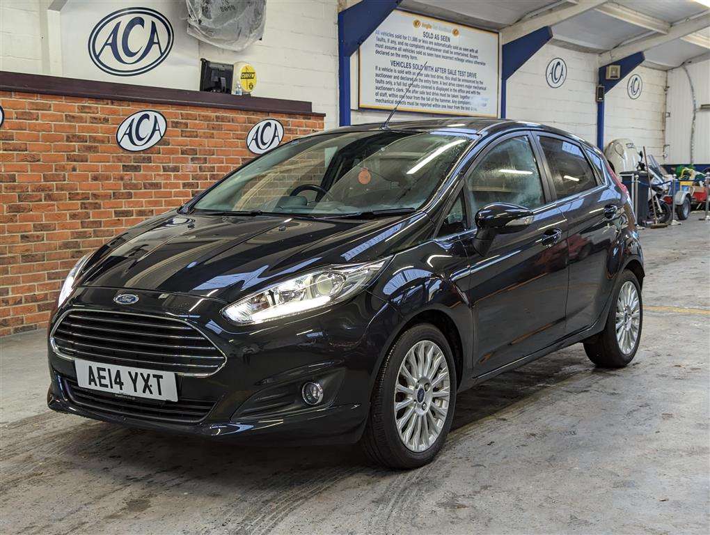 <p>2014 FORD FIESTA TITANIUM AUTO</p>