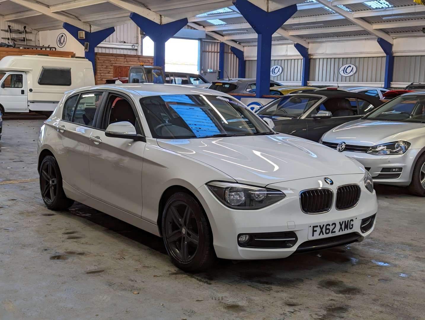 <p>2012 BMW 116D SPORT</p>