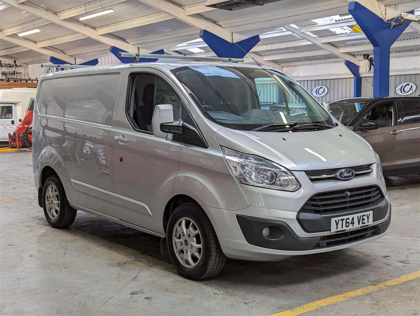 <p>2014 FORD TRANSIT CUSTOM 270 LTD E-TECH</p>