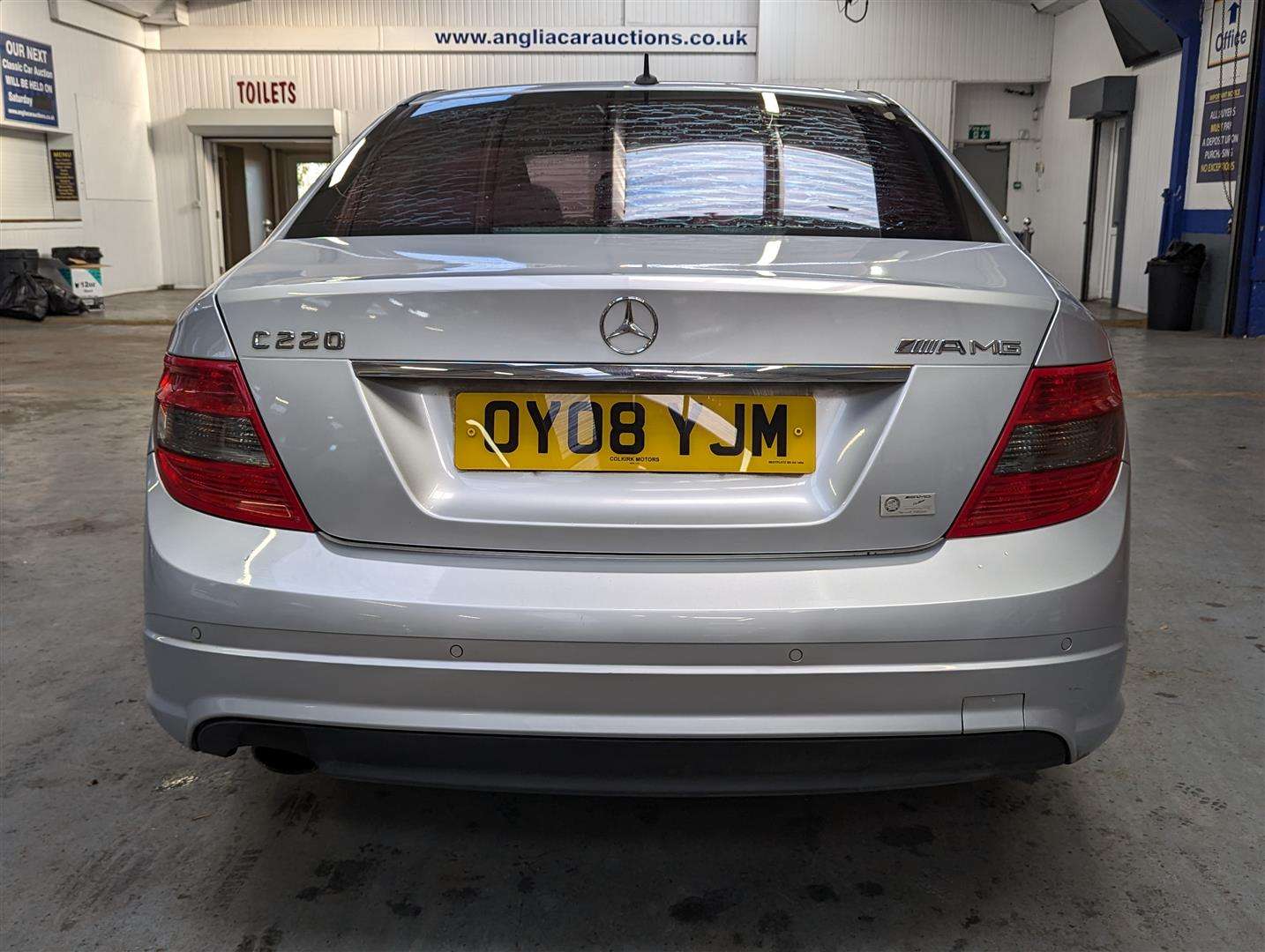 <p>2008 MERCEDES C220 SPORT CDI</p>