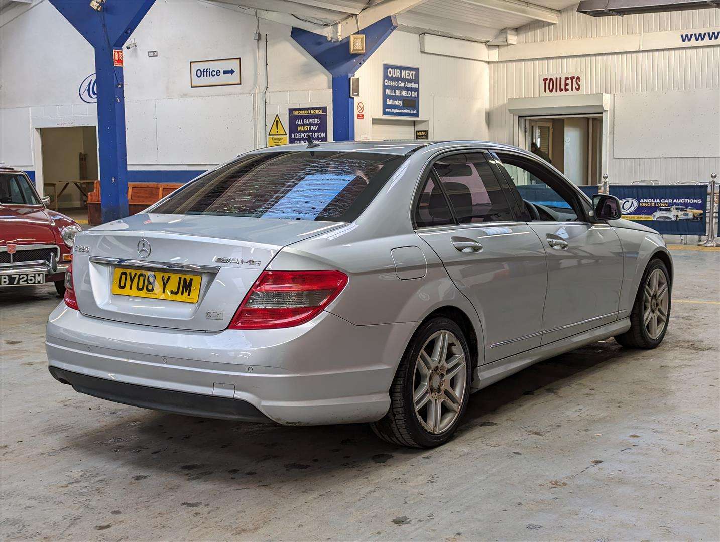 <p>2008 MERCEDES C220 SPORT CDI</p>