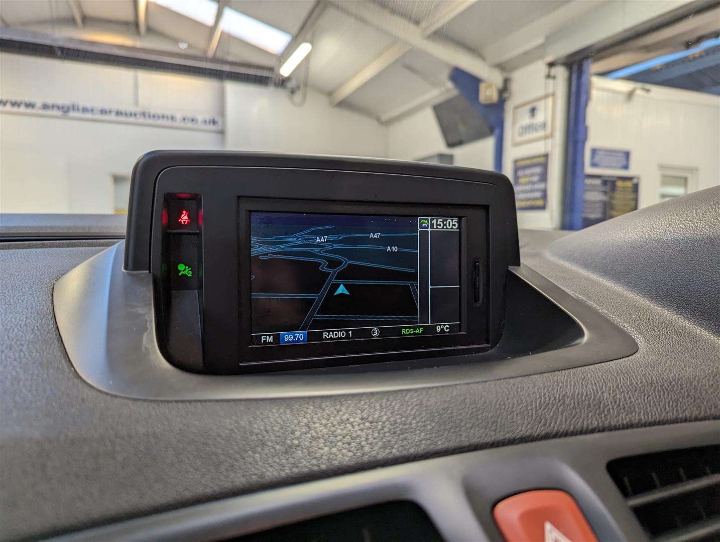 <p>2011 RENAULT MEGANE GT LINE TOMTOM DCI</p>