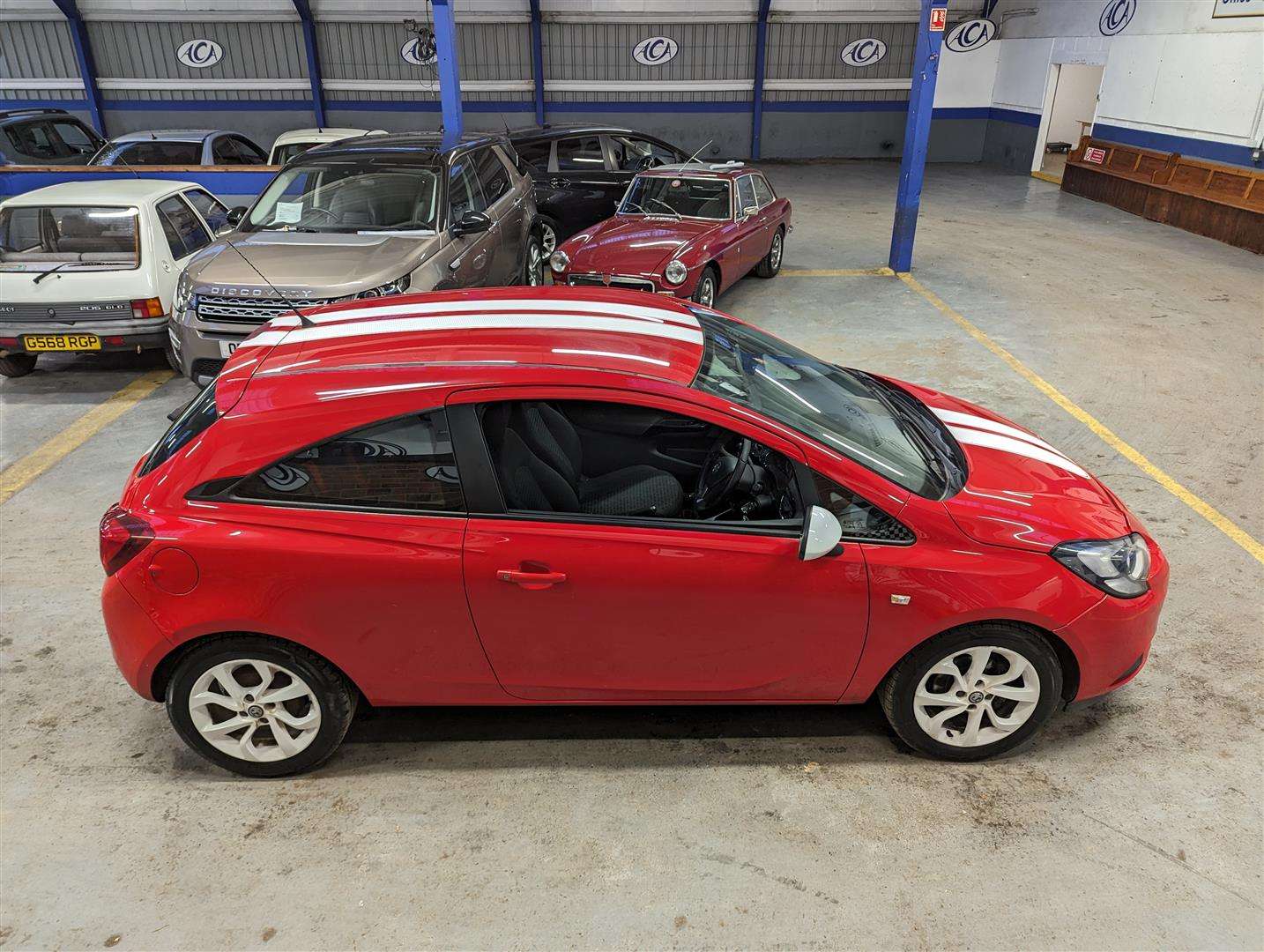 <p>2015 VAUXHALL CORSA STING</p>