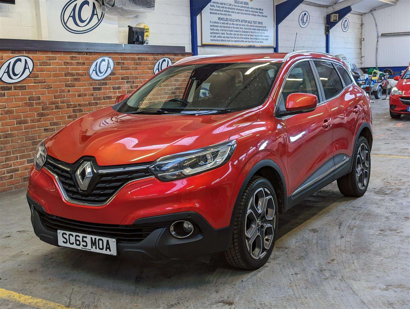 <p>2015 RENAULT KADJAR DYNAMIQUE S NAV DC</p>