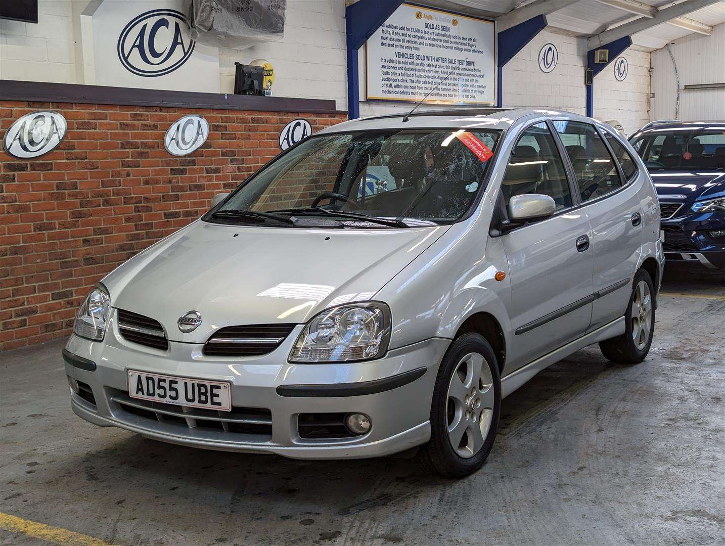 <p>2005 NISSAN ALMERA TINO SE</p>